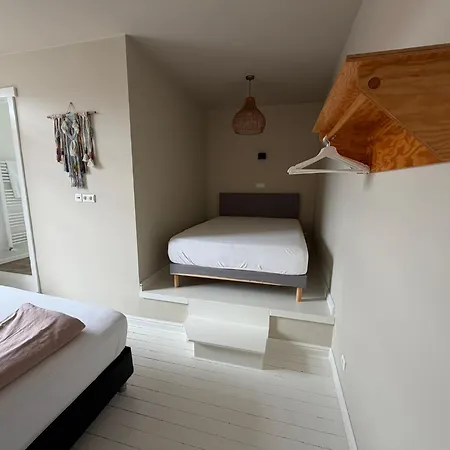 Aurelune Escapes, Ostend