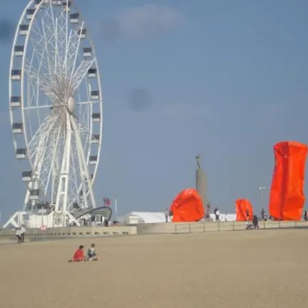 Aurelune Escapes, Holiday home *
